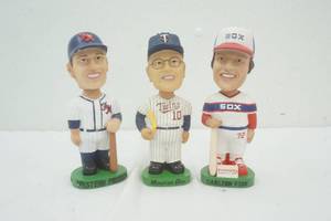 lot 78 image: vintage bobble heads