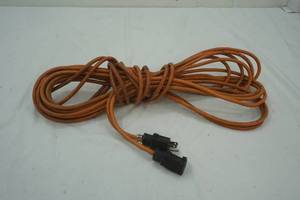 lot 114 image: extension cord