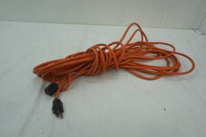 lot 115 image: extension cord