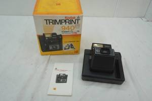 lot 128 image: Kodak Trimprint 940 instant camera