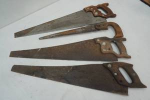 lot 136 image: 4 vintage handsaws