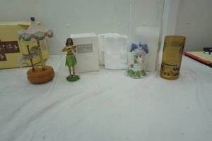lot 168 image: collectible lot