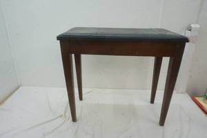 lot 170 image: piano bench