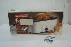 lot 41 image: Hamilton Beach Automatic Roaster Oven