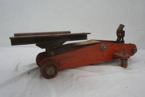 lot 206 image: Jack