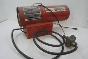 lot 211 image: Heater