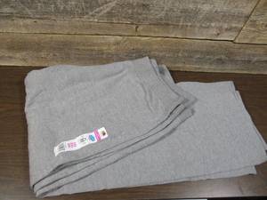 lot 58 image: Set of 3 Fruit of the Loom Ladies Sweatpants-Grey-2XL