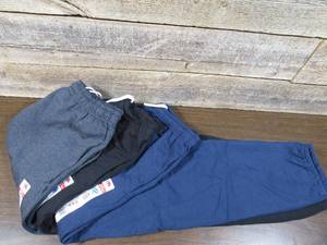 lot 64 image: Lot of 3 Fruit of the Loom Mens Sweat Pants-Black-Charcoal-Navy Blue-Medium