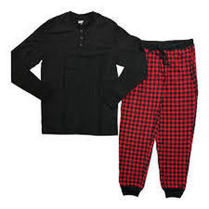 lot 111 image: Lands End Mens Lounge Set Size XL Rich RedBlack Buffalo Check