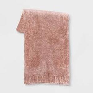 lot 171 image: 50x60 Shiny Chenille Throw Blanket - Threshold-Blush