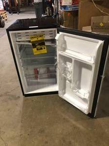 Magic Chef 4.4 cu. ft. Mini Fridge in Stainless Look Slight Damage  Customer Returns See Pictures