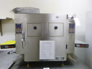 lot 1 image: Autofry