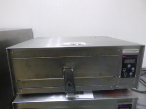 lot 29 image: Electric Pizza Oven