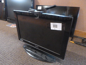 lot 94 image: Sharp 25 TV