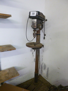 lot 11 image: Cal-Hawk Drill Press