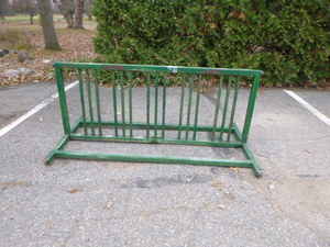 lot 25 image: Bicycle Rack