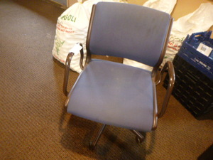 lot 106 image: Office Chair