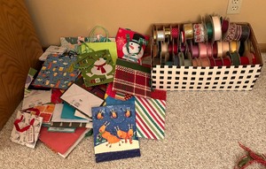 lot 74A image: Over 60 Gift Bags and Lots of Ribbon