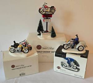 lot 98 image: Dept. 56 Display Harley Davidson Motorcycle Accessories