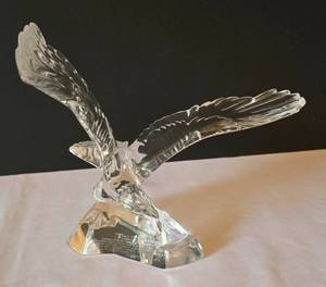 lot 59 image: Crystal Cathedral Ministries Eagle Sculpture