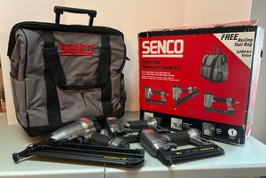 lot 180 image: Senco 3 Tool Pneumatic Finish Kit