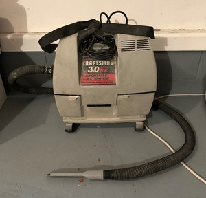 lot 203 image: Craftsman 3.0 hp Portable Wet  Dry Vac