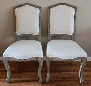 lot 31 image: Pair of Restoration Hardware Upholstered Chairs