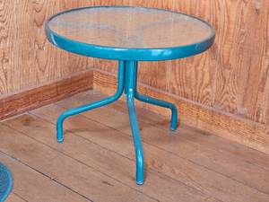 lot 16 image: Frosted Glass Patio Side Table