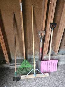 lot 206 image: Tidy Yard Warrior Bundle