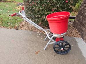 lot 203 image: Salt Spreader