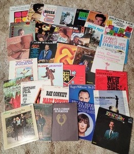 lot 154 image: Classic Vinyl Record Collection - B - (32)