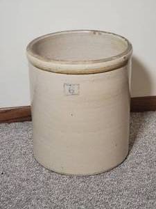 lot 84 image: Vintage 6 gal. Stoneware Crock