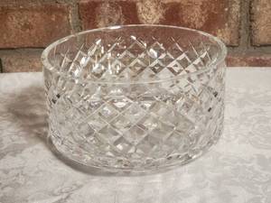 lot 39A image: Brilliant Waterford Fine Crystal Bowl