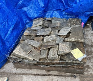 40 sq. feet Thin Veneer Flats approx 600 lbs