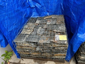 Random Ashlar 100 sq. feet Thin Veneer Flats, 1200 LBS, Roughly Square &amp Rectangular Shape