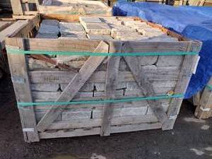 2500 LBS Natural Cleft Cobbles 2 x 6 x 8 Tag reads 48 x 40W
