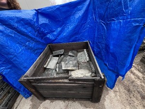 50 LnFt Thin Veneer Corners approx 600 lbs