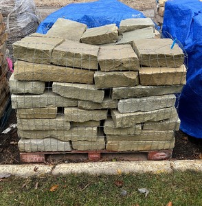 4000 LBS Full Veneer Stone 48 L x 40 W x 40 H