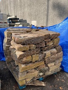 4200 LBS Full Veneer Stone 48 L x 40 W x 36 H