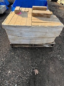 2500 LBS Full Veneer Stone 40 L x 40 W