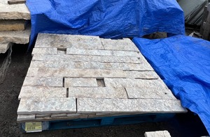 Veneer stone