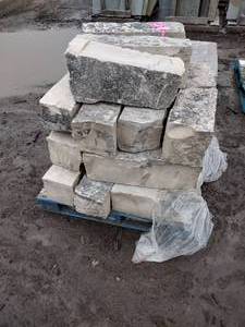 4200 LBS Wallstone 48 L x 40 W