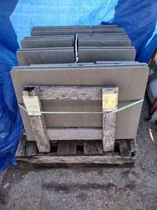 175 Sq Ft Bluestone Thermal Pattern 1.5 H