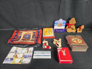 lot 30A image: Assorted Holiday Decorations and Gift Items - Variety of 8 Pieces