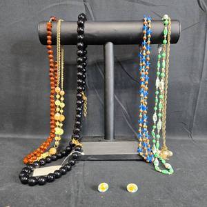 lot 64 image: Variety of Vintage Necklaces and Floral Earrings Set - displays not included