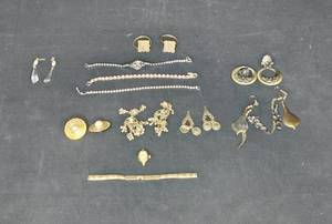 lot 68 image: Assorted Vintage Jewelry - Sets of Earrings, Bracelets, and More