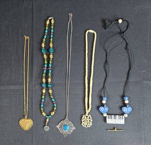 lot 80 image: Assortment of Vintage Necklaces and PinBrooch - Unique Styles