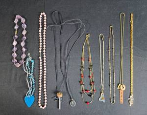 lot 81 image: Group of Vintage Necklaces - Assorted Styles and Designs