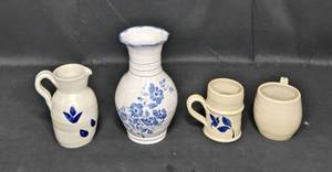 lot 106 image: Collection of 4 Hand-Carved Cobalt Salt Glaze Pottery Pieces - Williamsburg Pottery