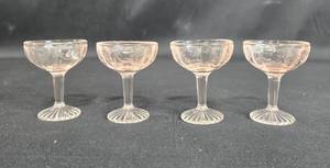lot 130 image: VTG Pink Mosser Depression Glass Mini Champagne Glasses Set of 4